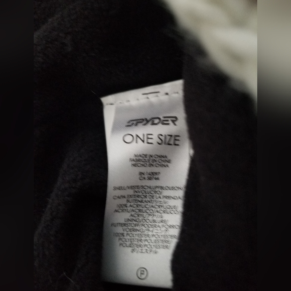 Spyder Black & White, red Knit Pom Hat - Picture 2 of 3